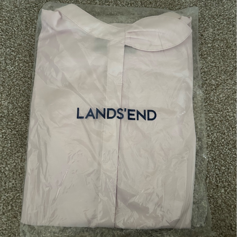 Delta Airlines Uniform Lands End long sleeve blouse